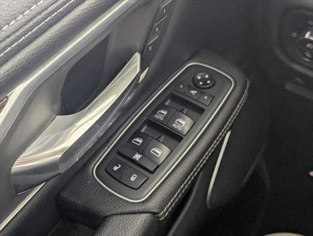 2020 Ram 1500 Laramie Crew Cab 4x2 5'7" Box