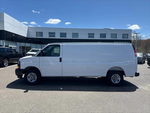 2026 GMC Savana Cargo 2500 Extended Wheelbase, Work Van, RWD