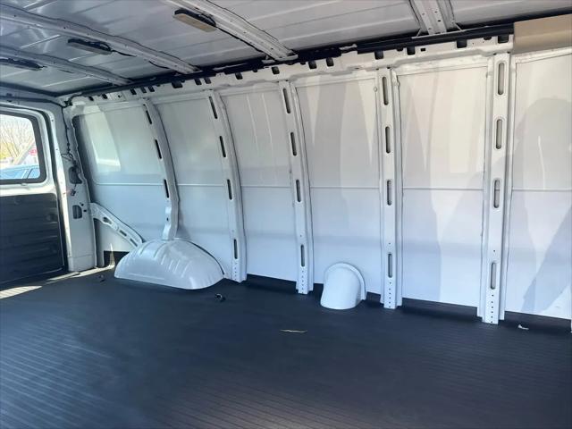 2026 GMC Savana Cargo 2500 Extended Wheelbase, Work Van, RWD