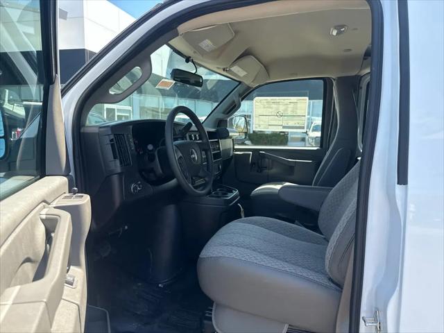 2026 GMC Savana Cargo 2500 Extended Wheelbase, Work Van, RWD
