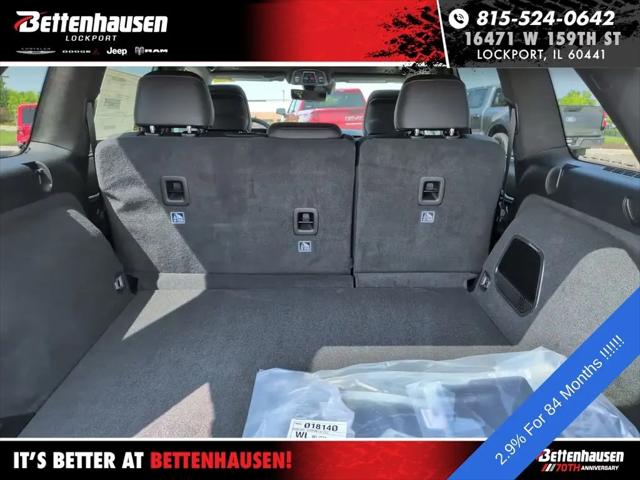 2026 Jeep Grand Cherokee Summit 4x4