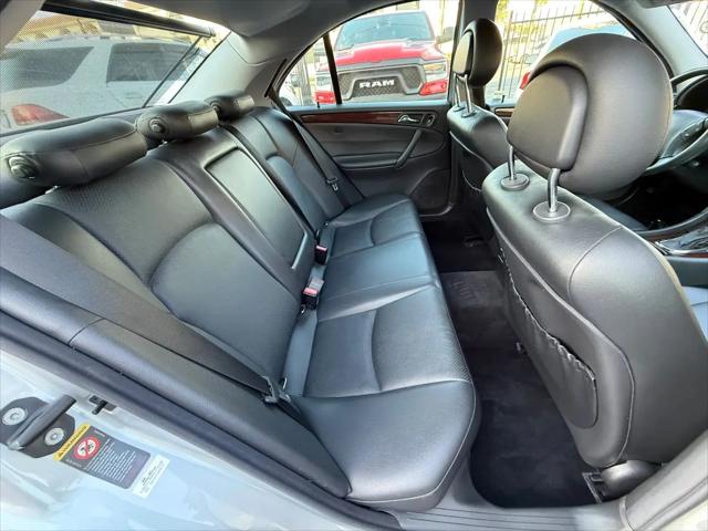 2003 Mercedes-Benz C 240 C 240
