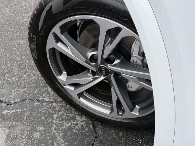 2027 Audi Q6 e-tron Premium Plus