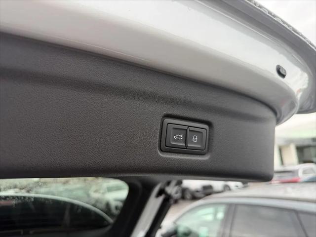 2027 Audi Q6 e-tron Premium Plus