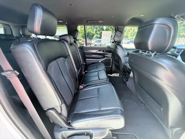 2024 Jeep Wagoneer Series II 4x2
