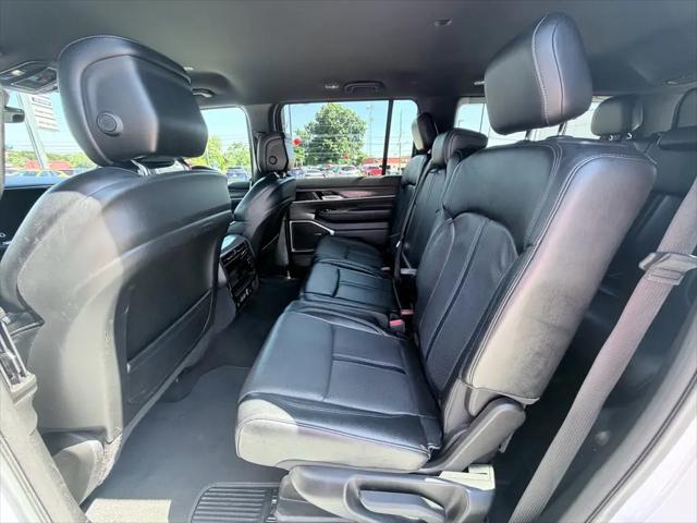 2024 Jeep Wagoneer Series II 4x2