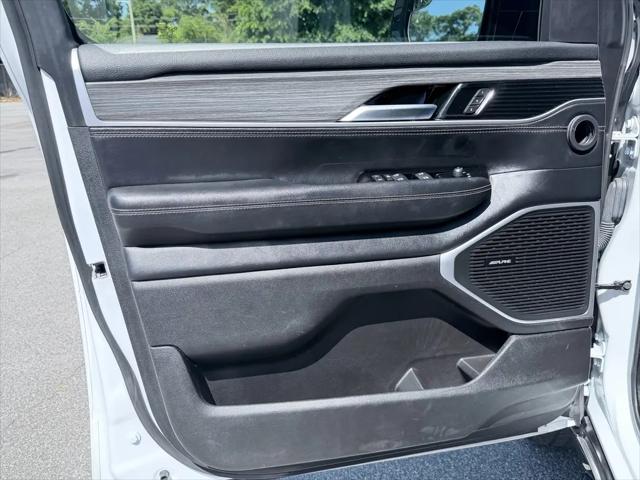 2024 Jeep Wagoneer Series II 4x2