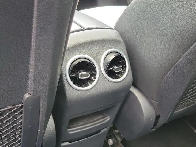 2022 Mercedes-Benz GLB GLB 250