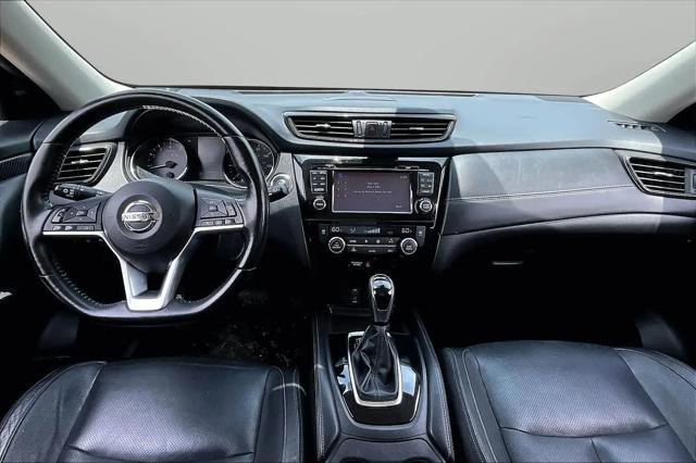 2017 Nissan Rogue SL