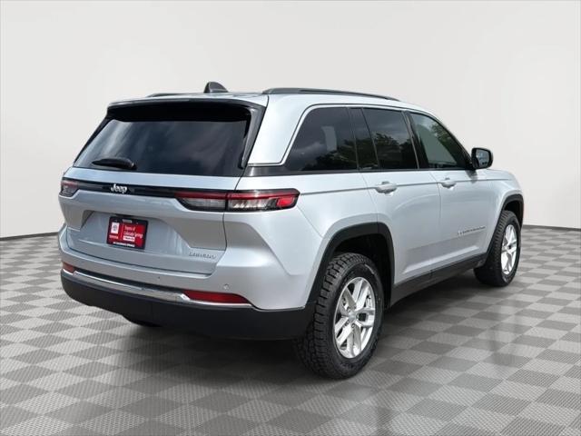 2025 Jeep Grand Cherokee Laredo X 4x4