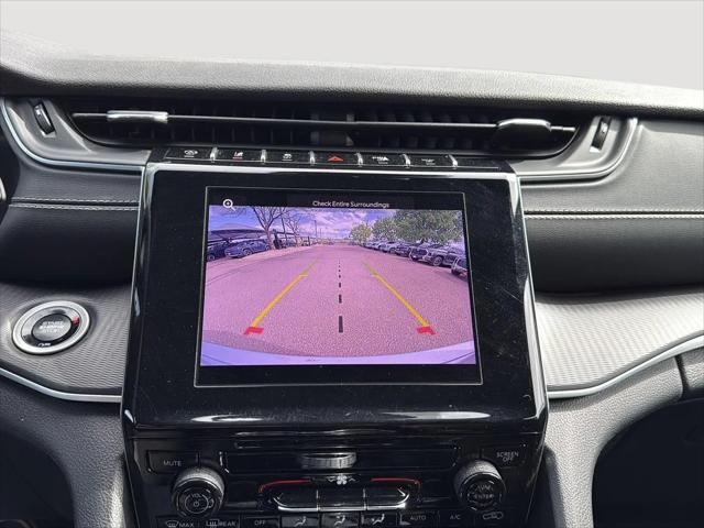 2025 Jeep Grand Cherokee Laredo X 4x4