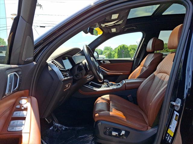 2022 BMW X7 M50i