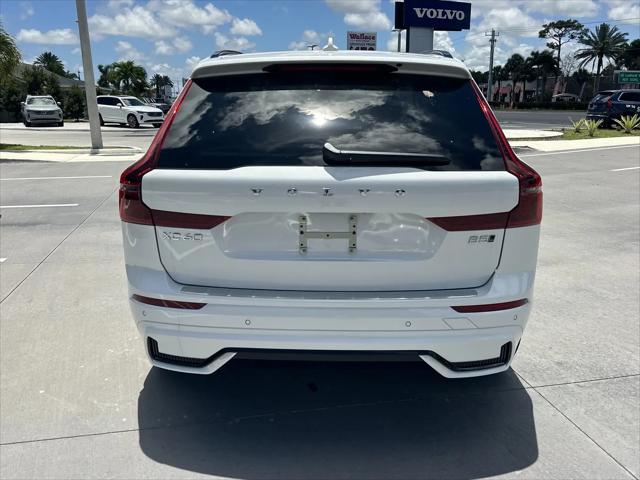 2026 Volvo XC40 Plus, B5 AWD Gas mild hybrid, Dark