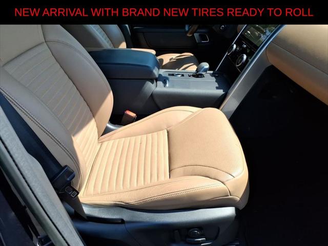 2023 Land Rover Discovery P360 Metropolitan Edition