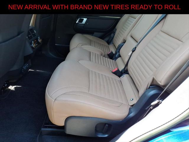 2023 Land Rover Discovery P360 Metropolitan Edition