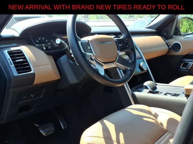 2023 Land Rover Discovery P360 Metropolitan Edition