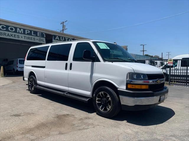 2019 Chevrolet Express LT