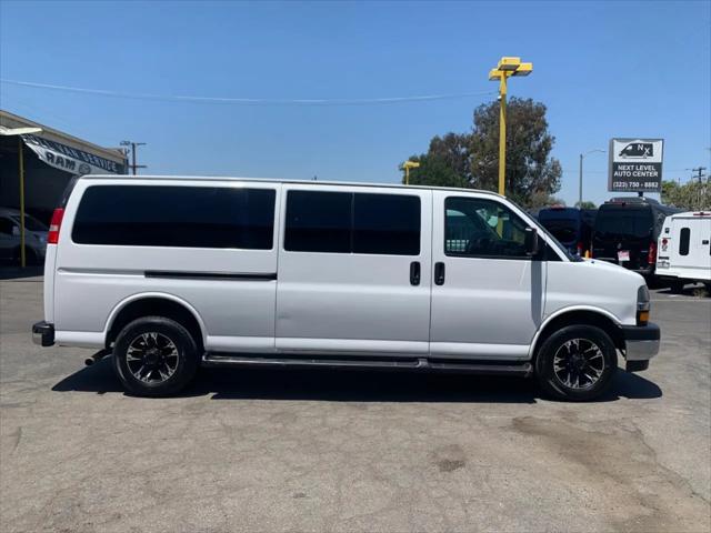 2019 Chevrolet Express LT