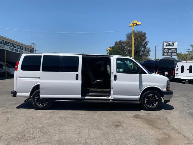2019 Chevrolet Express LT