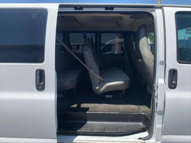 2019 Chevrolet Express LT