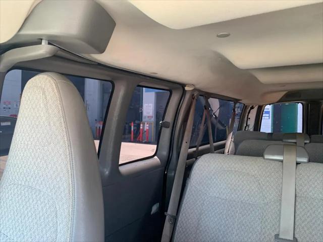 2019 Chevrolet Express LT