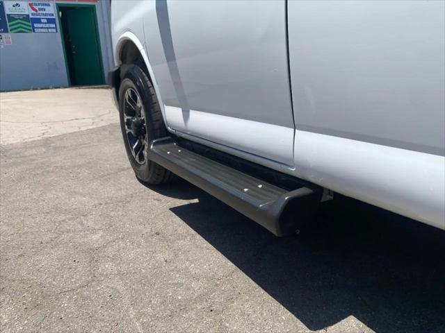 2019 Chevrolet Express LT
