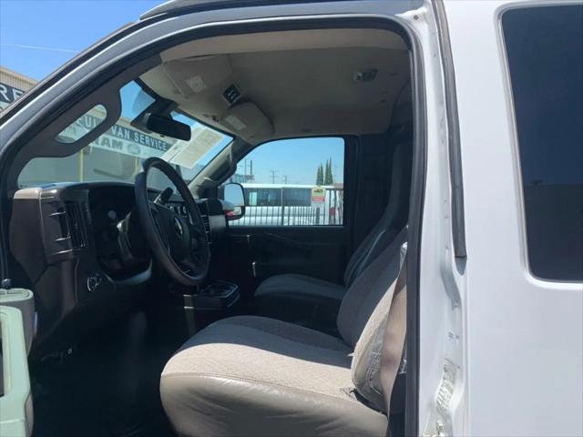 2019 Chevrolet Express LT