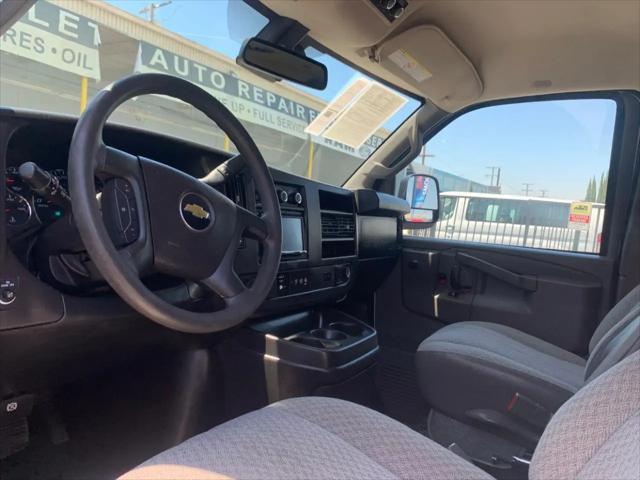 2019 Chevrolet Express LT