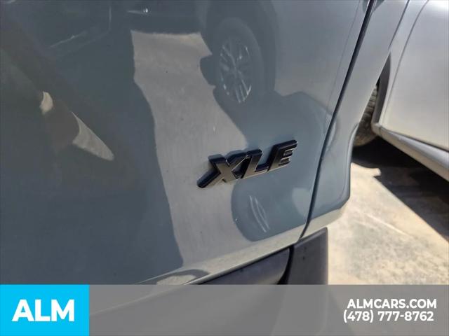 2022 Toyota RAV4 XLE