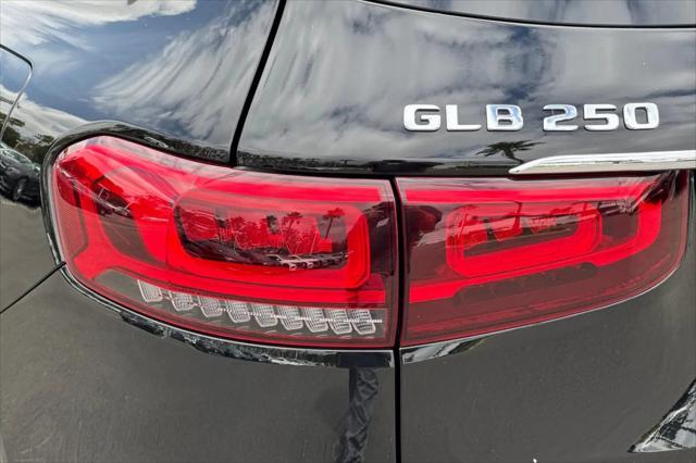 2023 Mercedes-Benz GLB GLB 250