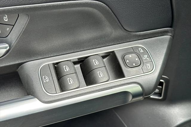 2023 Mercedes-Benz GLB GLB 250