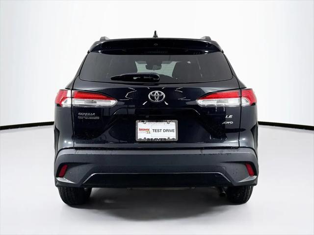 2024 Toyota Corolla Cross LE