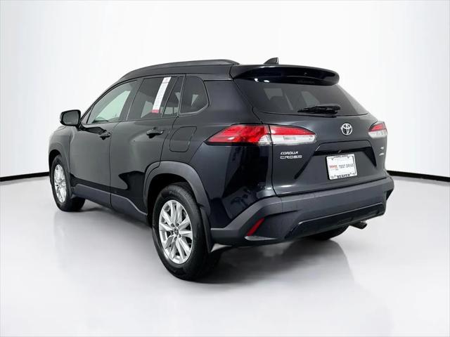 2024 Toyota Corolla Cross LE