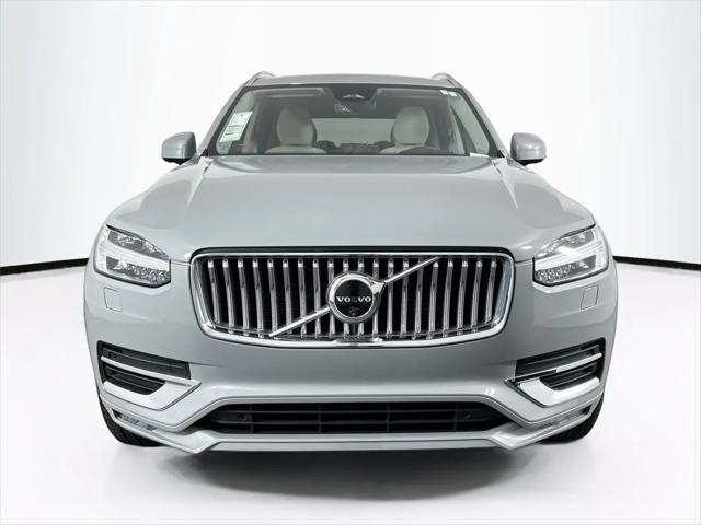 2025 Volvo XC90 B6 Plus 7-Seater