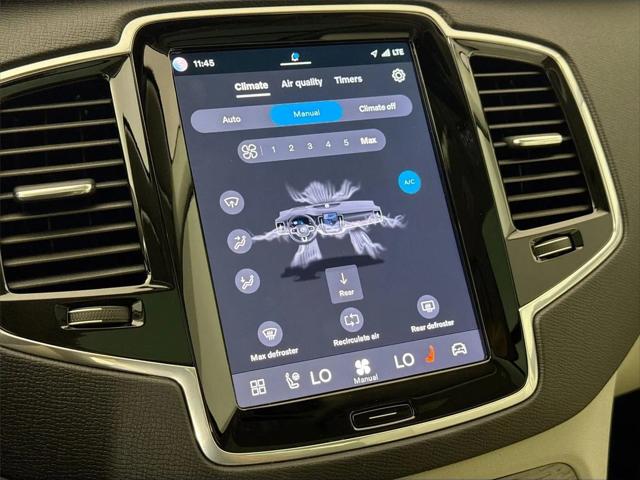 2025 Volvo XC90 B6 Plus 7-Seater