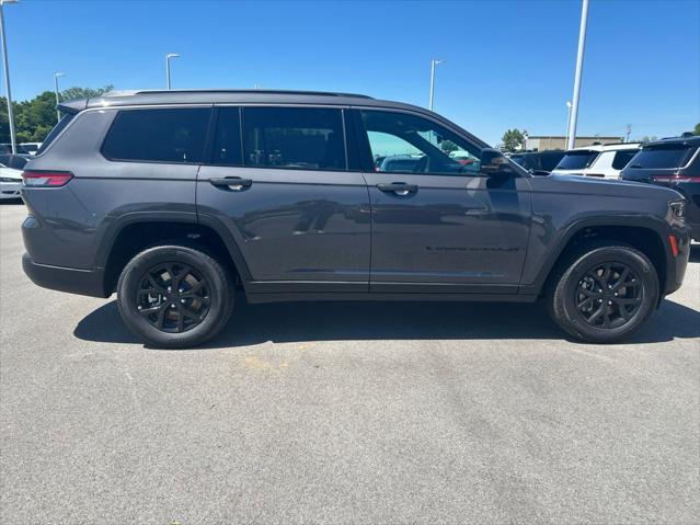 2026 Jeep Grand Cherokee L Altitude 4x4