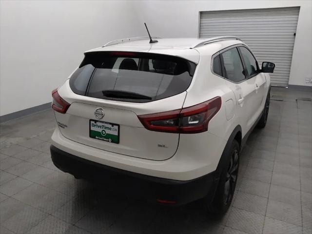 2022 Nissan Rogue Sport SL FWD Xtronic CVT