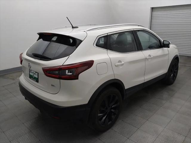 2022 Nissan Rogue Sport SL FWD Xtronic CVT