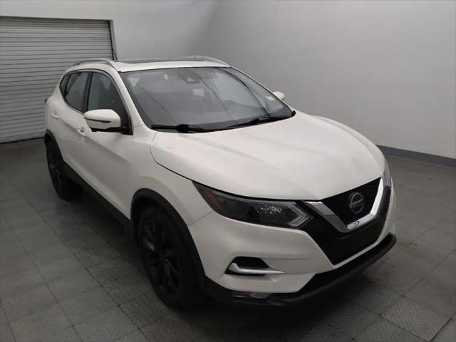 2022 Nissan Rogue Sport SL FWD Xtronic CVT