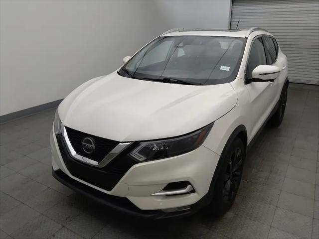 2022 Nissan Rogue Sport SL FWD Xtronic CVT