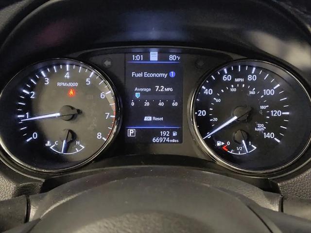 2022 Nissan Rogue Sport SL FWD Xtronic CVT