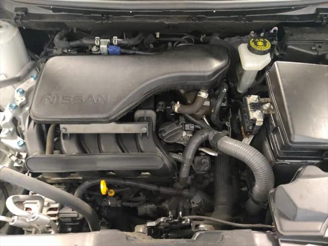 2022 Nissan Rogue Sport SL FWD Xtronic CVT