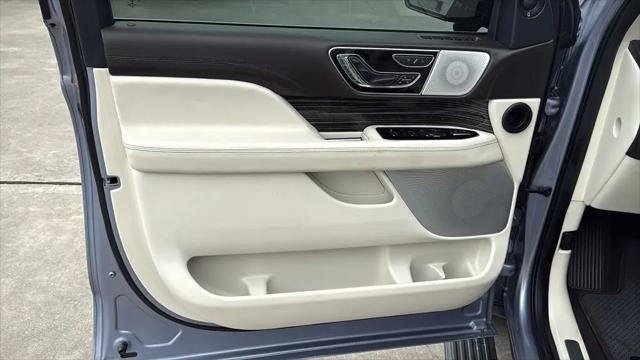 2022 Lincoln Navigator Black Label