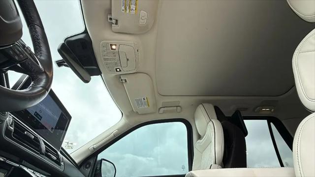 2022 Lincoln Navigator Black Label