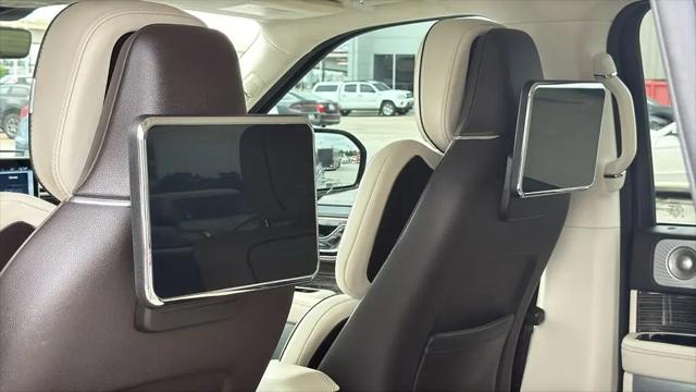 2022 Lincoln Navigator Black Label