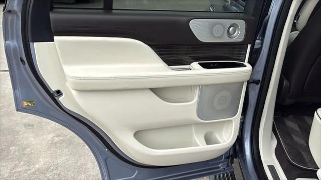 2022 Lincoln Navigator Black Label