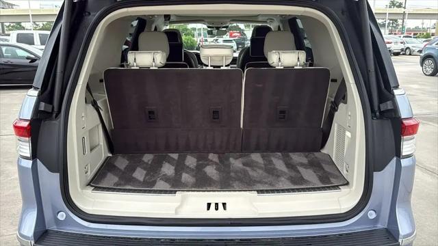 2022 Lincoln Navigator Black Label