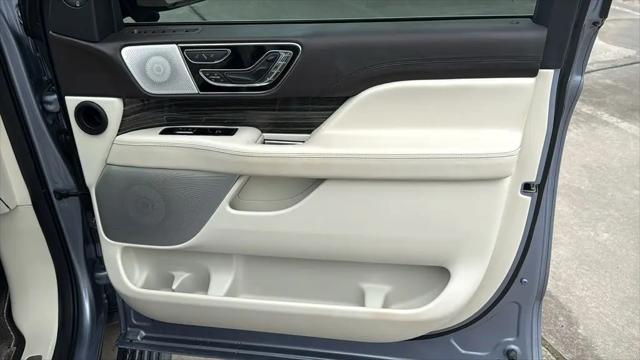 2022 Lincoln Navigator Black Label