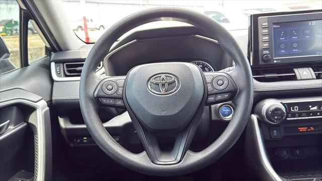 2022 Toyota RAV4 Hybrid XLE