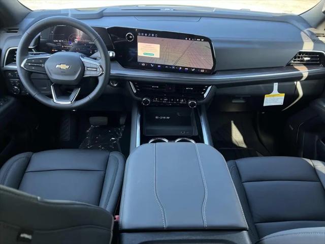 2026 Chevrolet Suburban LT, 4WD